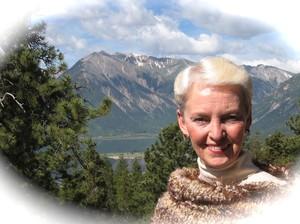 Send a message to Christine Keelan,